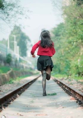 女人张开屁股注射_HD在线视频观看