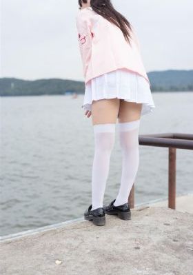 亚洲AV成人片色一区二区京东_BD电视剧在线观看